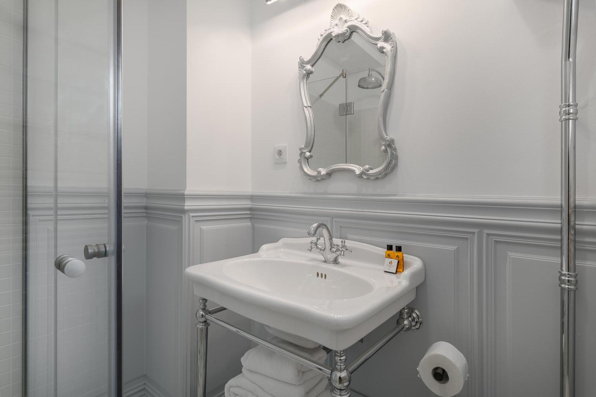 אורדאה Arta Residence מראה חיצוני תמונה
